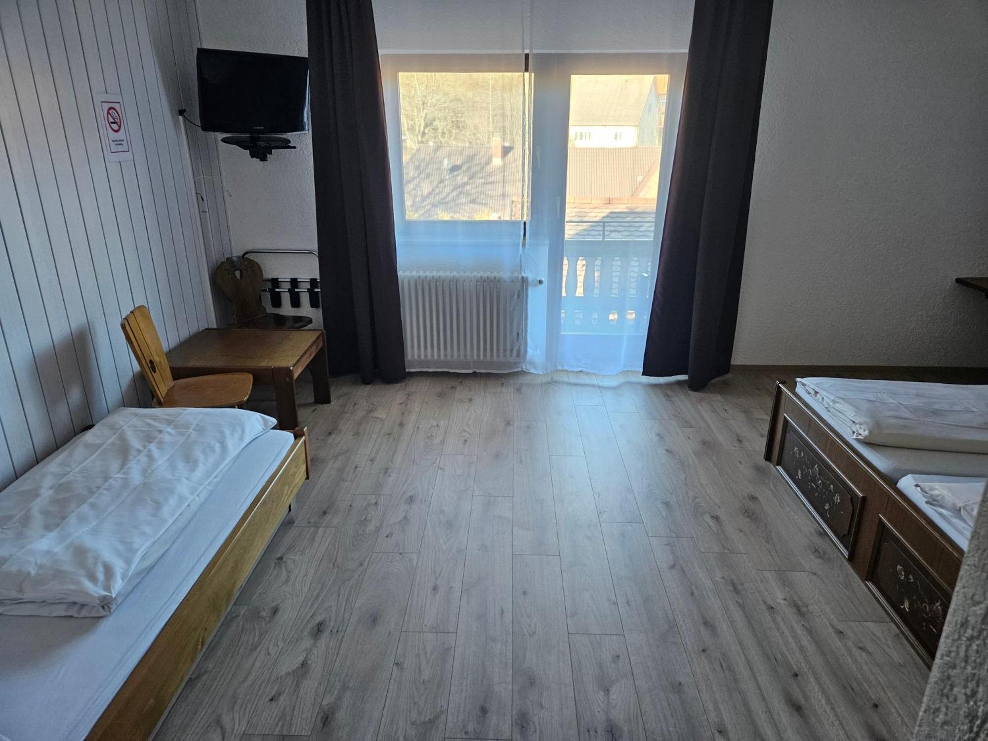 Alemannenhof Hotel Engel Rickenbach  Dış mekan fotoğraf